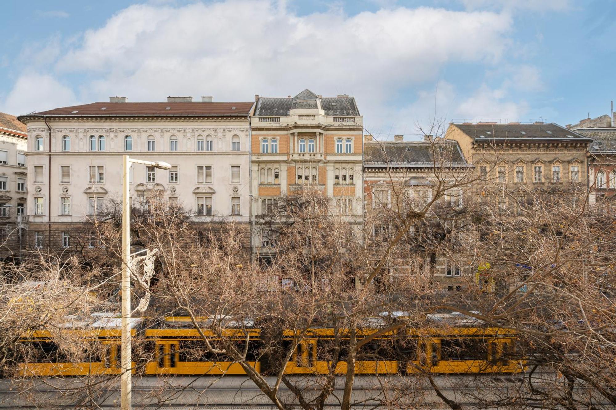 Luxurious Downtown Family Suite Budapest Ngoại thất bức ảnh